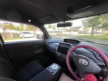 авто на метал: Toyota bB: 2006 г., 1.5 л, Автомат, Бензин, Хэтчбэк — 9