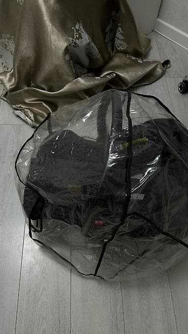 стёганая куртка: Автокресло, цвет - Черный, Новый — 8