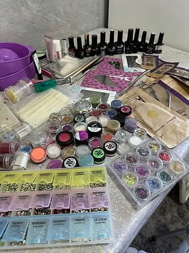 Оборудование для салонов красоты: Профессиональный набор для маникюра и дизайна ногтей Состав: - UV/LED — 1