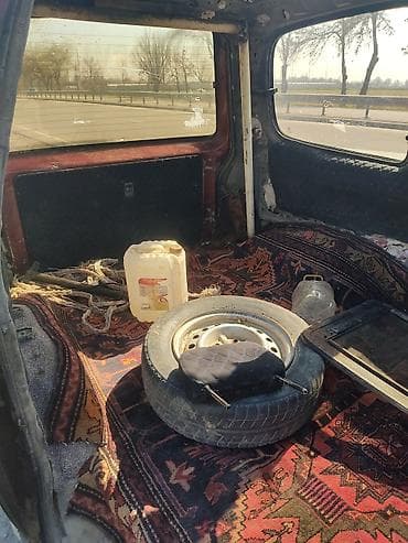 пикап машина: Mini : 1992 г., 1.6 л, Минивэн — 4