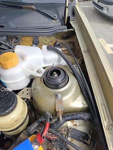 mini cooper: Daewoo Nexia: 2010 г., 1.6 л, Ручные, Бензин, Седан — 10