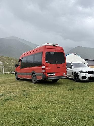 sprinter 516 2011: Пассажирский микроавтобус Mercedes‑Benz Sprinter (удлинённая база) — 4