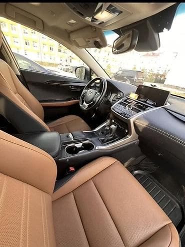 tesla pi: Lexus NX: 2018 г., 2 л, Автомат, Бензин, Кроссовер — 6