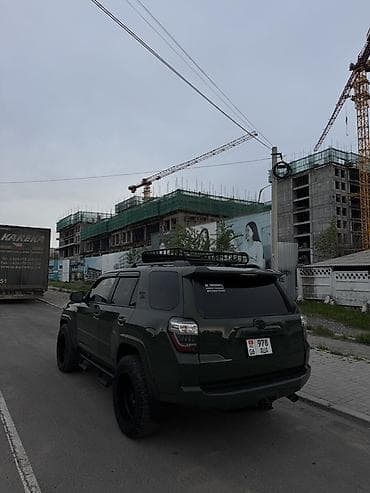 id 4: Toyota 4Runner: 2021 г., 4 л, Бензин, Внедорожник — 6