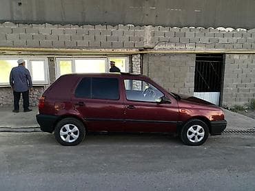 бишкек авто машина: Volkswagen Golf: 1992 г., Кол менен иштөөчү, Хетчбек — 3