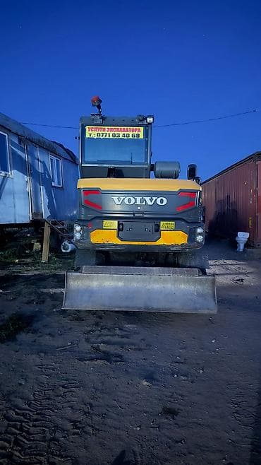 миксер бетономешалка: Экскаватор, Volvo, 2018 г., Колесный — 10