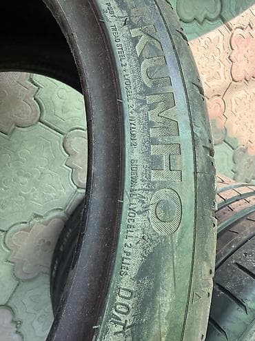 19: 285/30/19 2 шт пара Новый фирма Kumho Корея год 2020 — 2