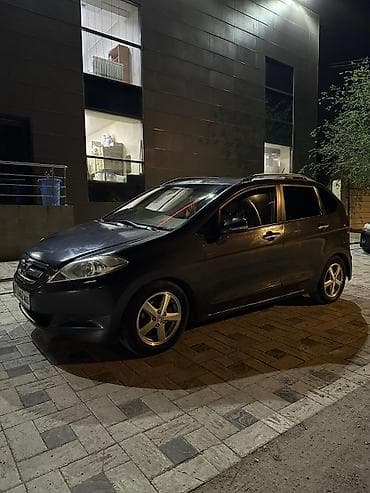 transporter multivan: Honda FR-V: 2006 г., 2 л, Механика, Бензин, Минивэн — 9
