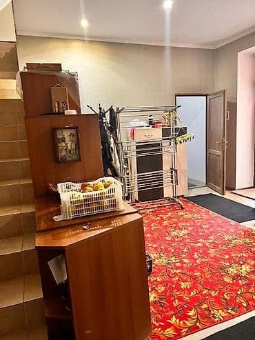 Недвижимость: 🏡 Продаётся просторный 2-этажный дом в районе БГУ! 📍 пер. Сибирский × — 10