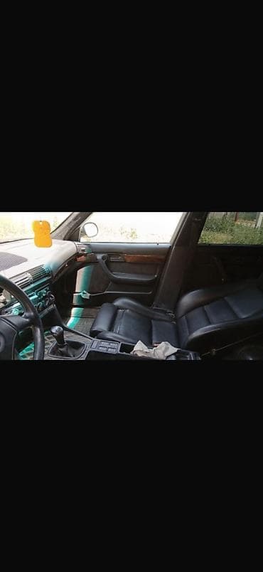 набор ключей бмв: BMW 5 series: 1995 г., 2.8 л, Механика, Бензин, Седан — 7