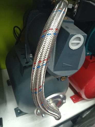 Тактайлар: Гибкий подводящий шланг в металлической оплётке для насосной — 1