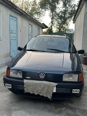 Volkswagen Passat: 1993 г., Универсал