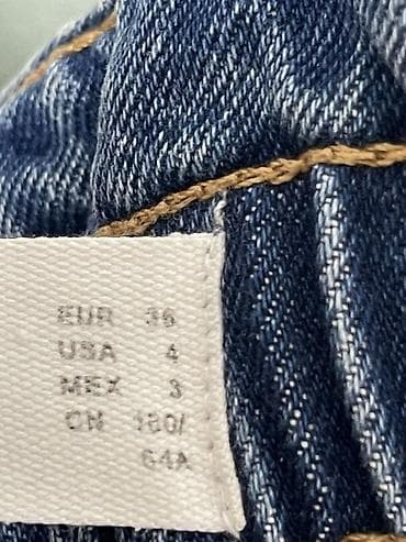 джинсы мом: Джинсы MNG DENIM, женские. - Силуэт: прямые брючины, слегка зауженные — 2