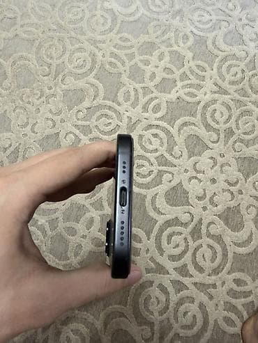 Мобильные телефоны и аксессуары: IPhone 15, Б/у, 256 ГБ, Black Titanium, Защитное стекло, Чехол, Коробка, 90 % — 4