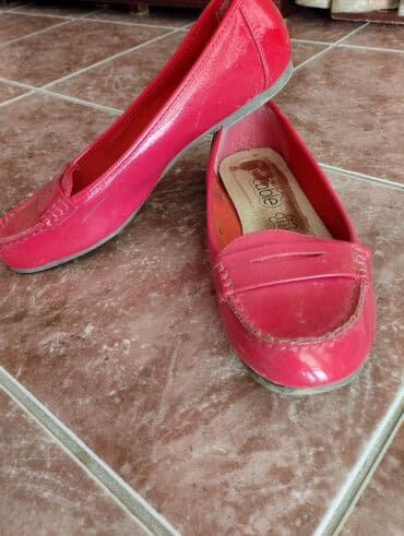 срочно продаю в связи с переездом: Продаю почти новые туфли из Европы — 2