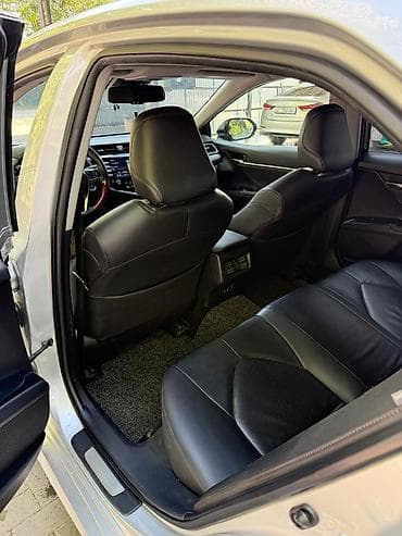 175 70 р14: Toyota Camry: 2018 г., 2.5 л, Автомат, Бензин, Седан — 5