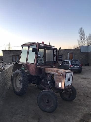 свето диоды: Модель: T-25, Б/у, Трактор с другими агрегатами — 4