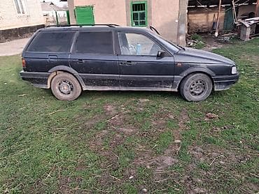 Volkswagen Passat Variant: 1986 г., 1.8 л, Механика, Газ, Универсал
