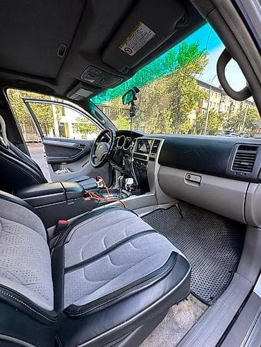 4: Toyota 4Runner: 2004 г., 4 л — 2