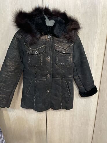 кожаный тренч: Детская дубленка для девочки темно-коричневого с перламутром цвета с — 1