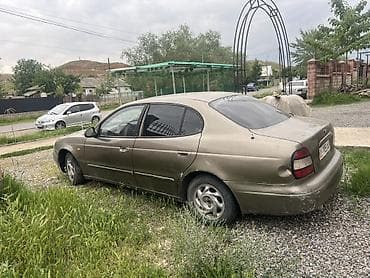 авто грандеур: Daewoo Leganza: 1996 г., Автомат, Седан — 3