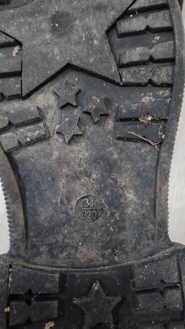 Свадебные платья и аксессуары: Туфли для девочки, в хорошем состоянии — 6