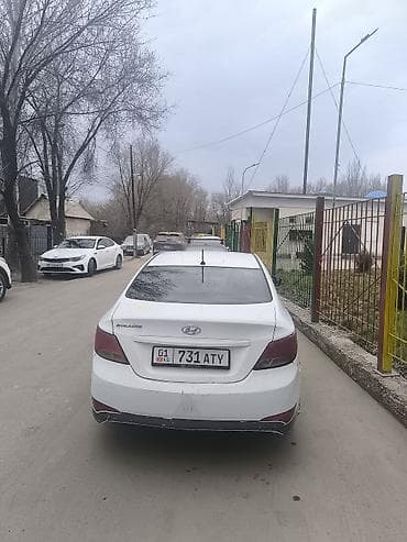 lada priyora: Hyundai Solaris: 2014 г., 1.4 л, Автомат, Бензин, Седан — 4