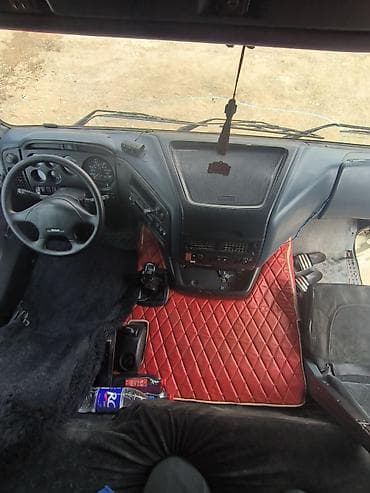 sf moto: Тягач, DAF, 2002 г. — 2