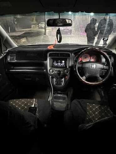 обмен на частный дом: Honda Stream: 2002 г., 1.7 л, Автомат, Бензиновая, Минивэн — 8