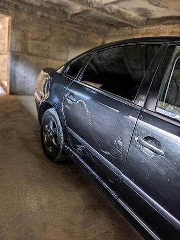 фолсваген б 5: Volkswagen Passat: 2000 г., 2.4 л, Кол менен иштөөчү, Седан — 5