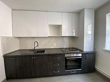 продажа дома в селе ивановка: Прлдаю двух этажный дом в маевке . 4 спальни 2 сан узла зал — 2