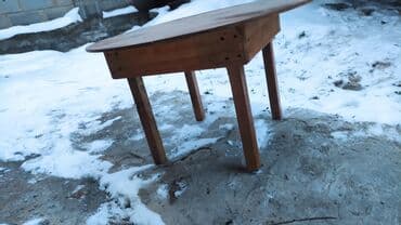 офисные столы ош: Продаю не высокие столы круглые, делали для бара для тапчанов — 3