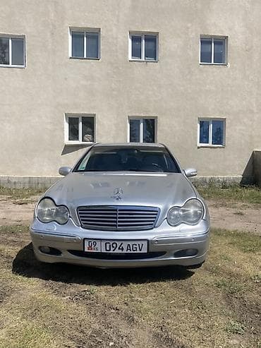 Mercedes-Benz C-Class: 2002 г., 2 л, Автомат, Бензин, Седан — 1