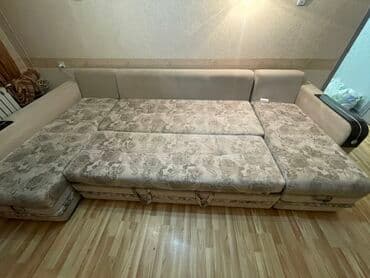 диван старые: Продаю диван раскладной. На фото в раскладном виде. Размеры в — 2