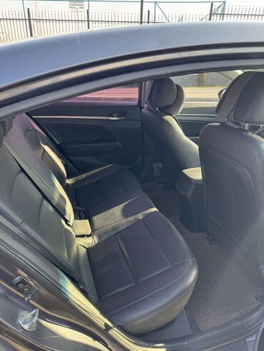 авто с последующим выкупом нексия: Hyundai Avante: 2019 г., 1.6 л, Вариатор, Бензиновая, Седан — 4