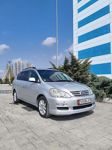 авенсис автомат: Toyota Avensis Verso: 2004 г., 2 л, Ручные, Бензин, Минивэн — 10