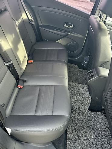 passat volkswagen: Renault Fluence: 2019 г., 1.6 л, Вариатор, Бензин, Седан — 10