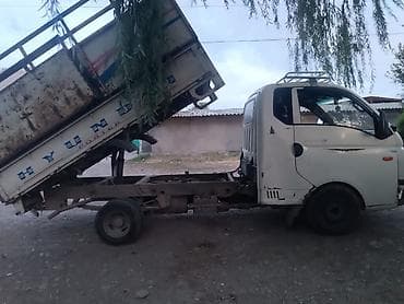 грузовой шахман: Самосвальный кузов на шасси Hyundai Porter - Тип: металлический — 2