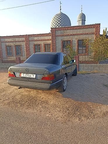 выкуп авто в любом состоянии: Mercedes-Benz W124: 1988 г., 3 л, Механика, Дизель, Седан — 3