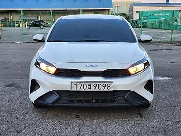 byd plus: Kia K3: 2021 г., Седан — 2