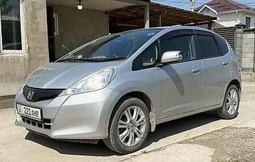 zimmer e9 pro: Honda Fit: 2011 г., 1.3 л, Вариатор, Гибрид, Хэтчбэк — 2