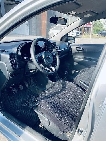 bmw g05 2020: Kia Picanto: 2018 г., 1 л, Механика, Бензин, Хэтчбэк — 4