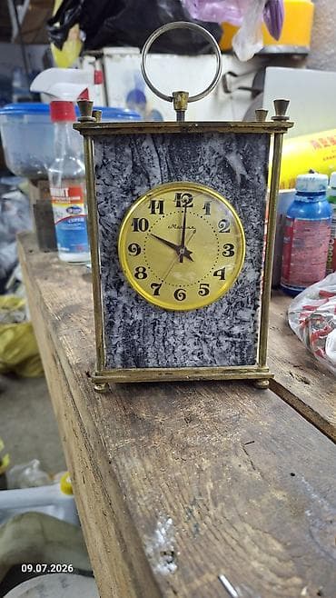Продаю часы ссср молния рабочие . но требует ремонта заводятся но не at lalafo.kg Продаю часы ссср молния рабочие . но требует ремонта заводятся но не