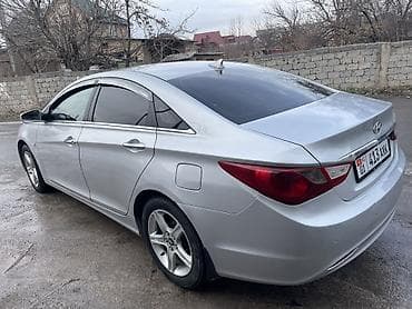 infinity fx35: Hyundai Sonata: 2010 г., 2 л, Автомат, Бензин, Седан — 8