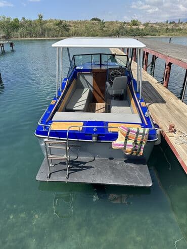 электро мотоцыкыл: Катер Silverline полностью обслужен в отличном состоянии. Двигатель — 4