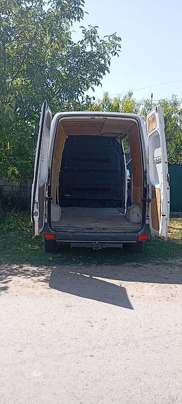 буксировки: Грузовой фургон Mercedes-Benz Sprinter (длинная база, высокий кузов) — 3