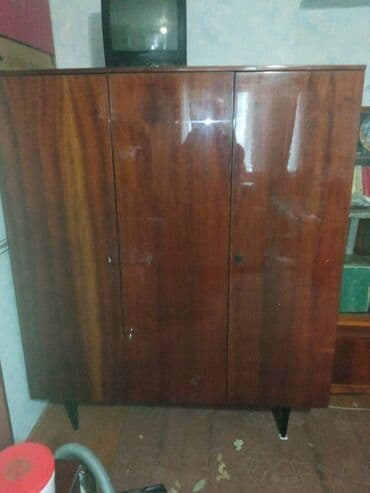 дешёвые шкафы: Продаю сервант в хорошем состоянии, шифонер, книжный шкаф — 3