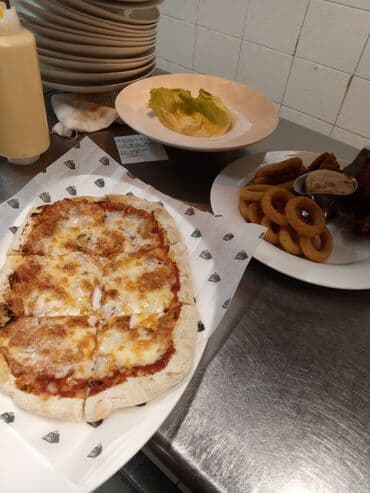 повар суши: Ашпоз Пиццайоло. 6 жылдан ашык тажрыйба — 9