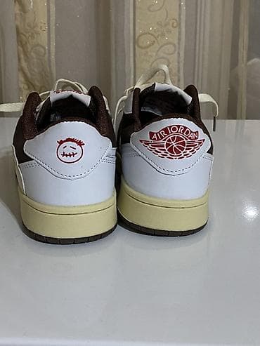 кеды 37 размер: Мужские кроссовки, 42, Nike, Б/у, цвет - Коричневый, Самовывоз, Платная доставка — 1
