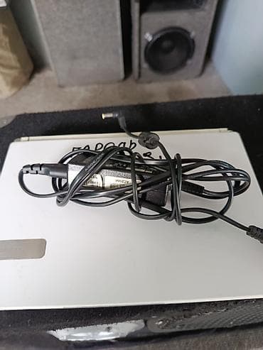 Ноутбуки и аксессуары: Нетбук Packard Bell (серия dot) - Экран 10.1" (примерно), матрица — 3